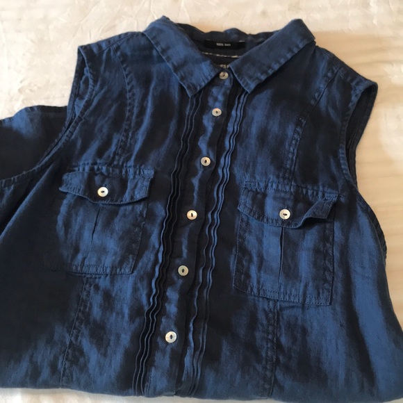 •BUNDLE ONLY• JONES AND CO BUTTON DOWN - Picture 5 of 5